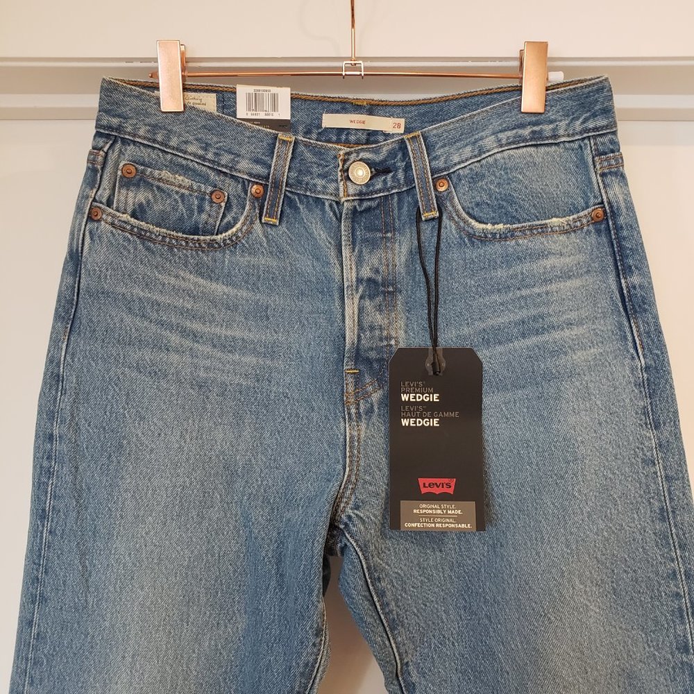 NEW WITH TAG - LEVI'S Premium Wedgie T28 - Picture 4 of 12